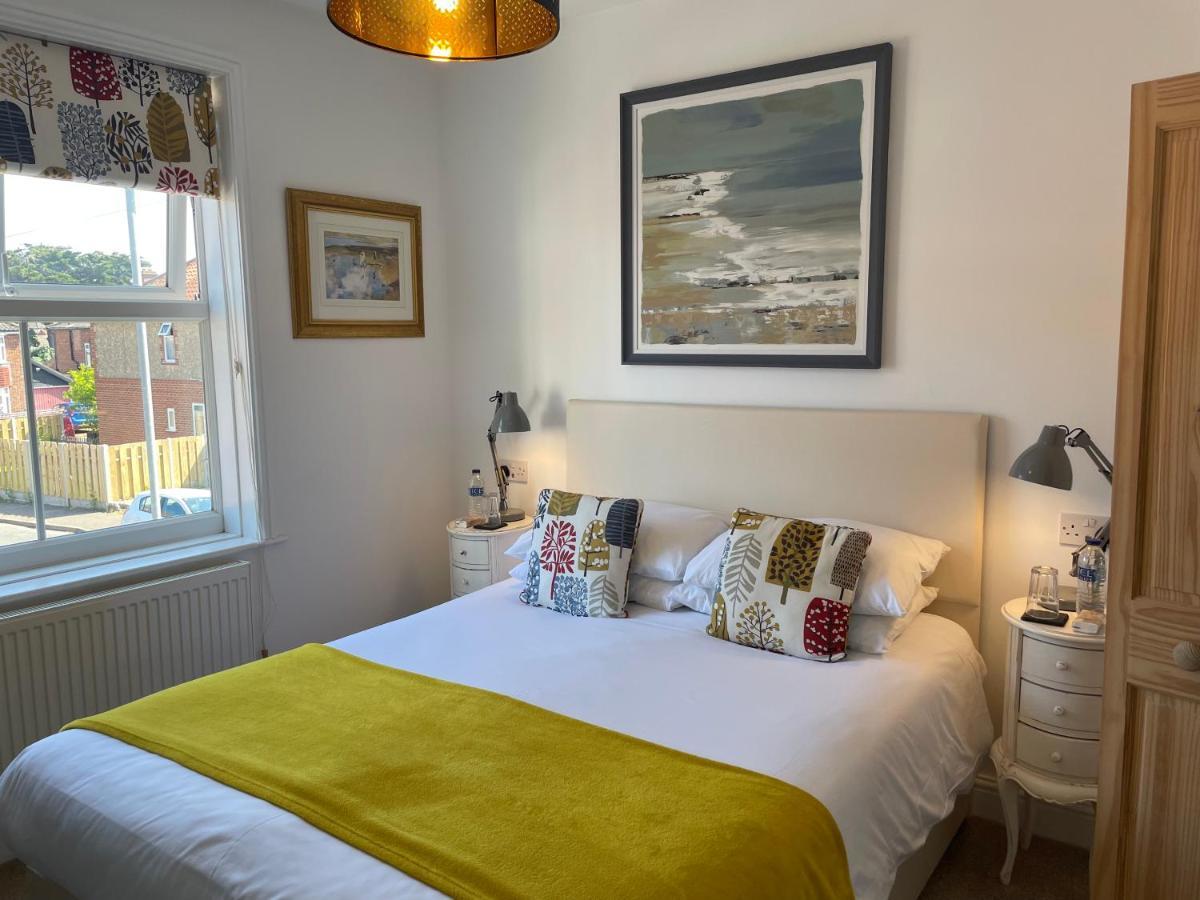 Holway House Bed & Breakfast Sheringham Exterior photo